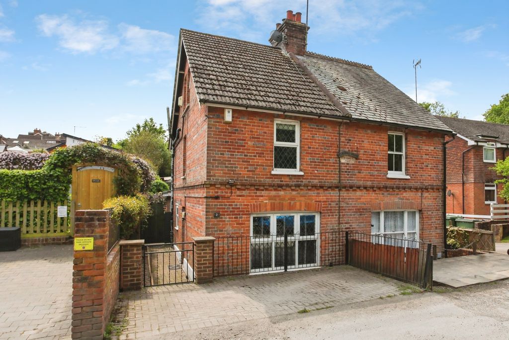 Property photo 1 of 11 Pbox-Img.Jpg