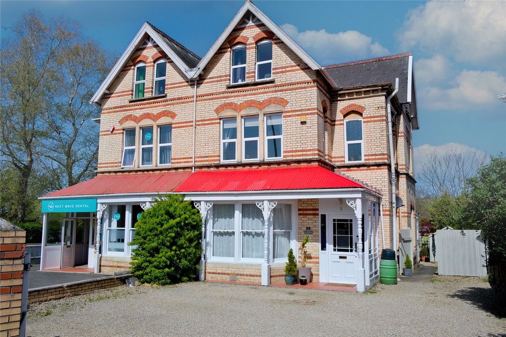 Property photo 1 of 35 Picture No. 45