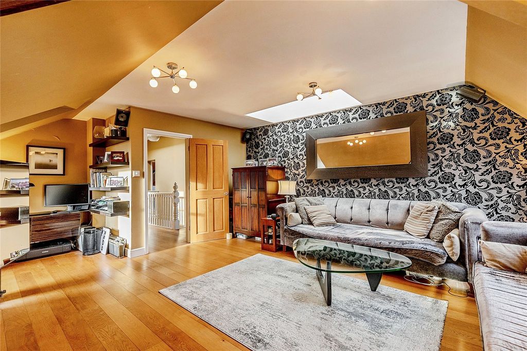 Property photo 3 of 12 Picture No. 63