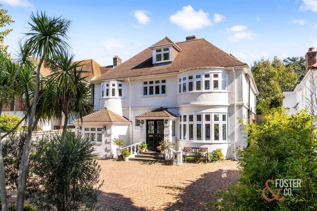 Property photo 1 of 59 Shirley Drive, 55-056.Jpg