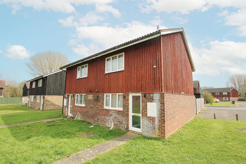 Property photo 1 of 21 Img_4404 Fnt.Jpg