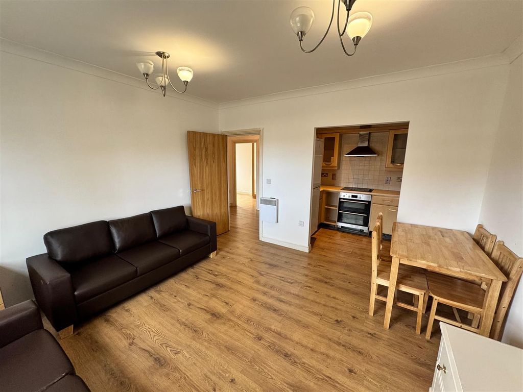 Property photo 3 of 9 Whatsapp Image 2026-03-19 At 10.53.22.Jpeg