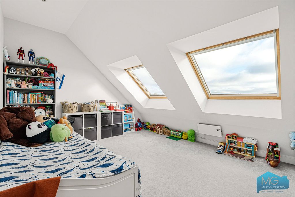 Property photo 3 of 8 Picture No. 07