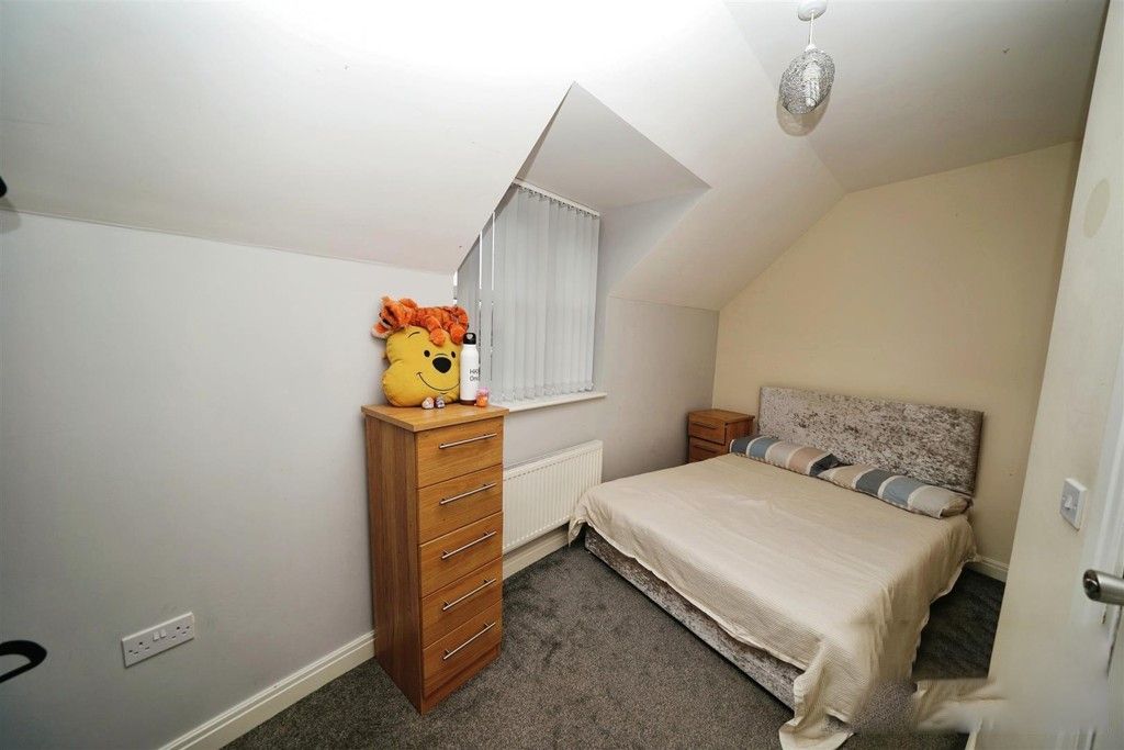 Property photo 3 of 8 Bedroom 2