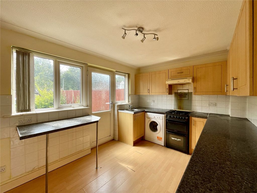 Property photo 3 of 11 Picture No. 08