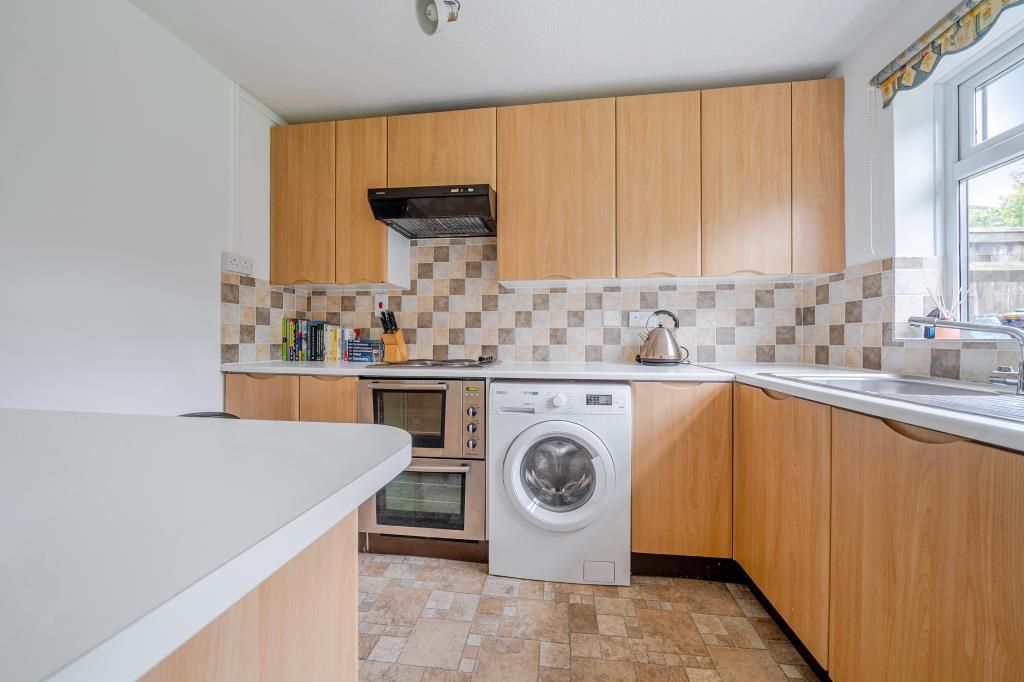 Property photo 2 of 14 Kitchen