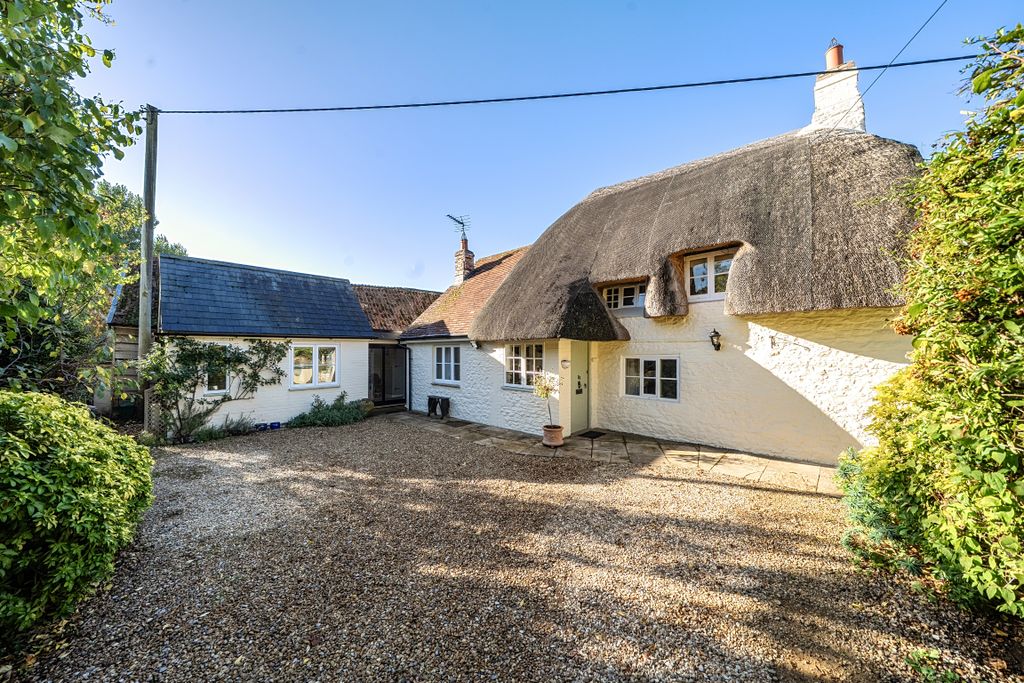 Property photo 1 of 18 15355997