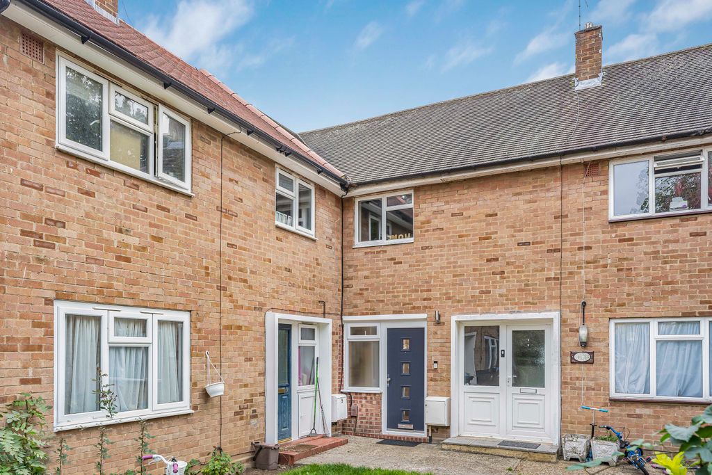 Property photo 1 of 17