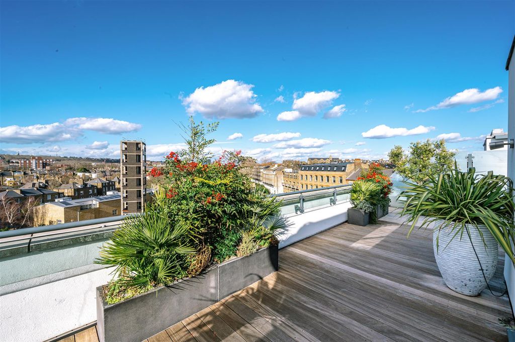 Property photo 1 of 21 30_Tally_Ho_05.Jpg