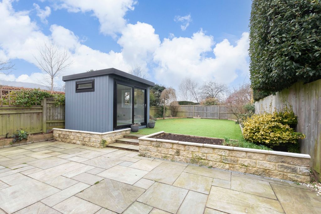 Additional image 6 of 4 bed semi-detached house to rentSandy Lane, Cheltenham GL53