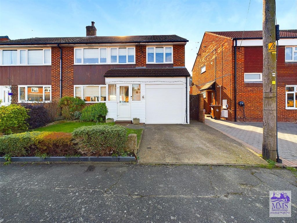 Property photo 1 of 25 Cam02633G0-Pr0271-Still028.Jpg