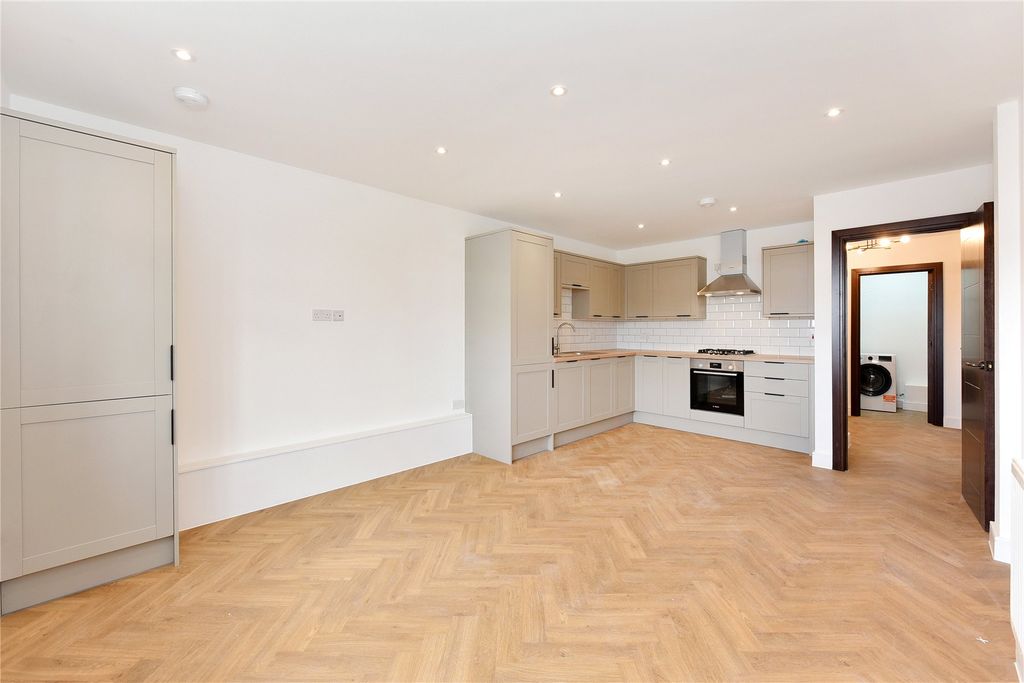 Property photo 1 of 10 Picture No. 10