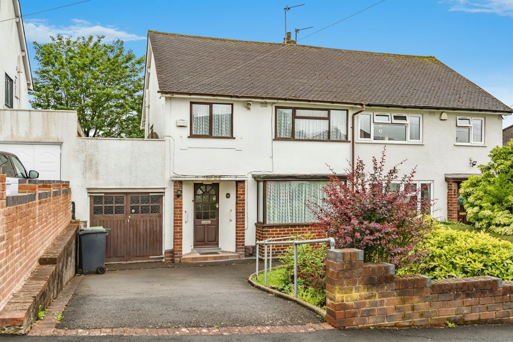 Property photo 1 of 17
