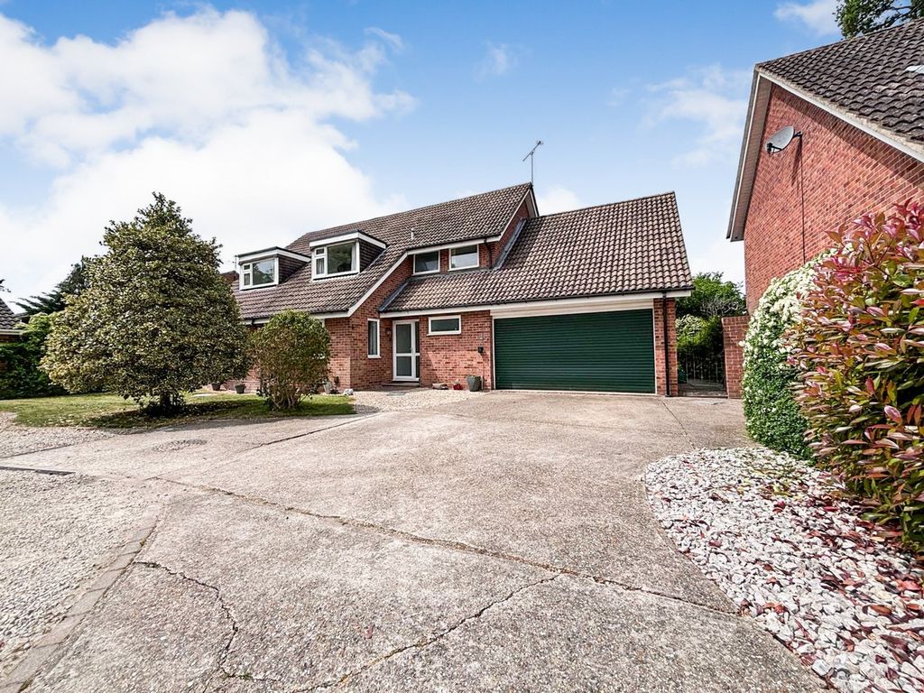 Property photo 1 of 22