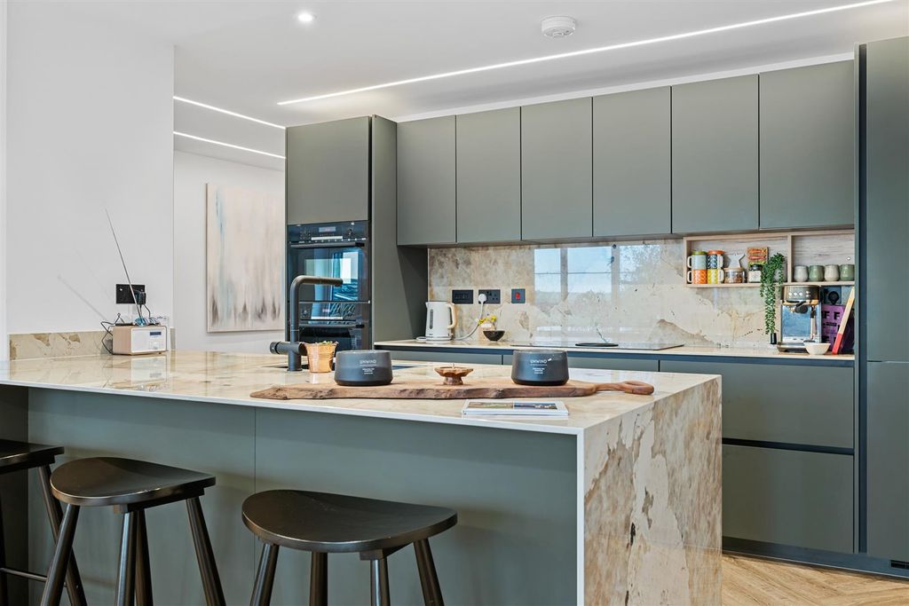 Property photo 3 of 47 Balancehouseweb26.Jpg