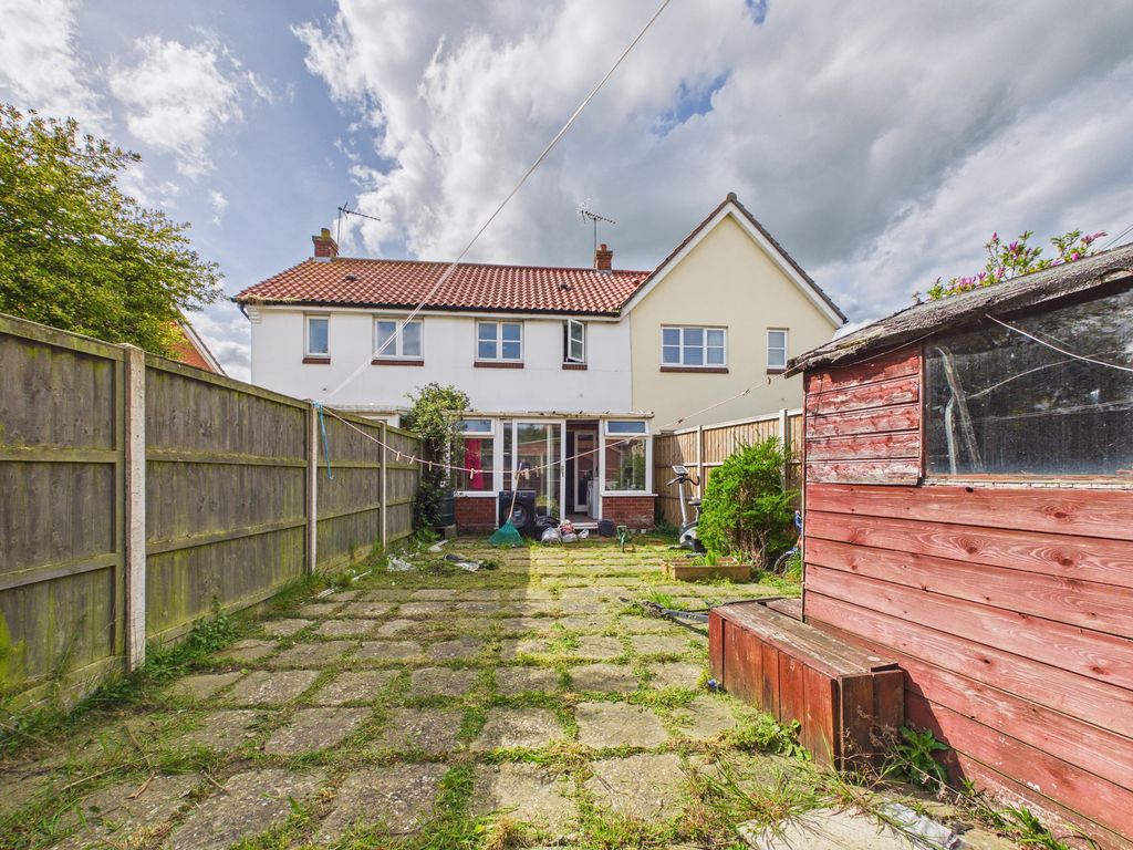 Property photo 3 of 7 Rear.Jpg