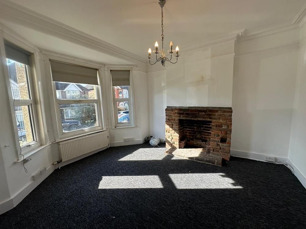 Property photo 3 of 14 Photo 3