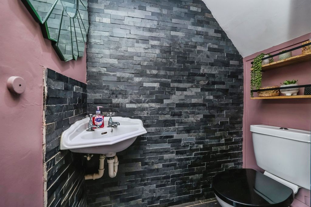 Additional image 19 of 5 bed detached house for saleQuarry Hill Road, Ilkeston DE7