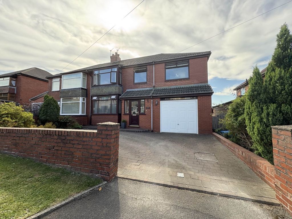 Property photo 1 of 38