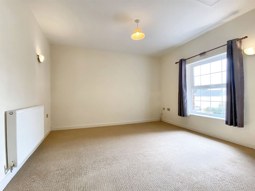 Property photo 2 of 10 2 - Picture No. 01