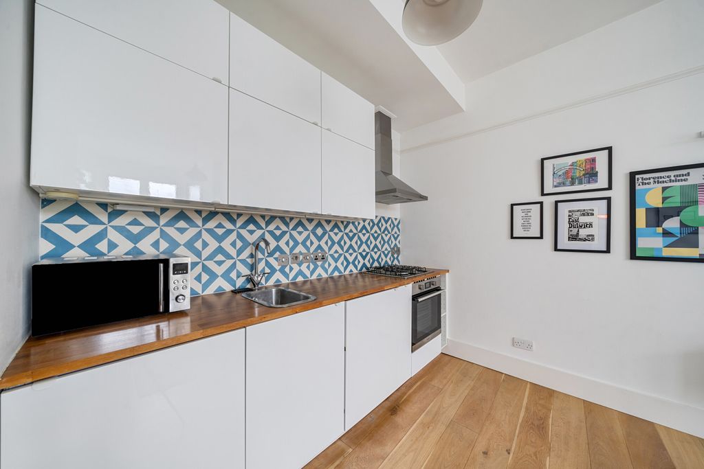 Property photo 3 of 12 1409391-4-698c71d...