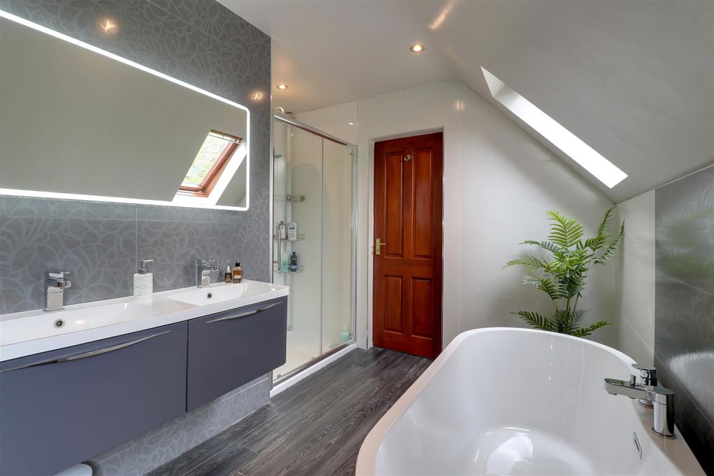 Additional image 18 of 4 bed detached house for sale8 Newtown Park, Newtownards BT23