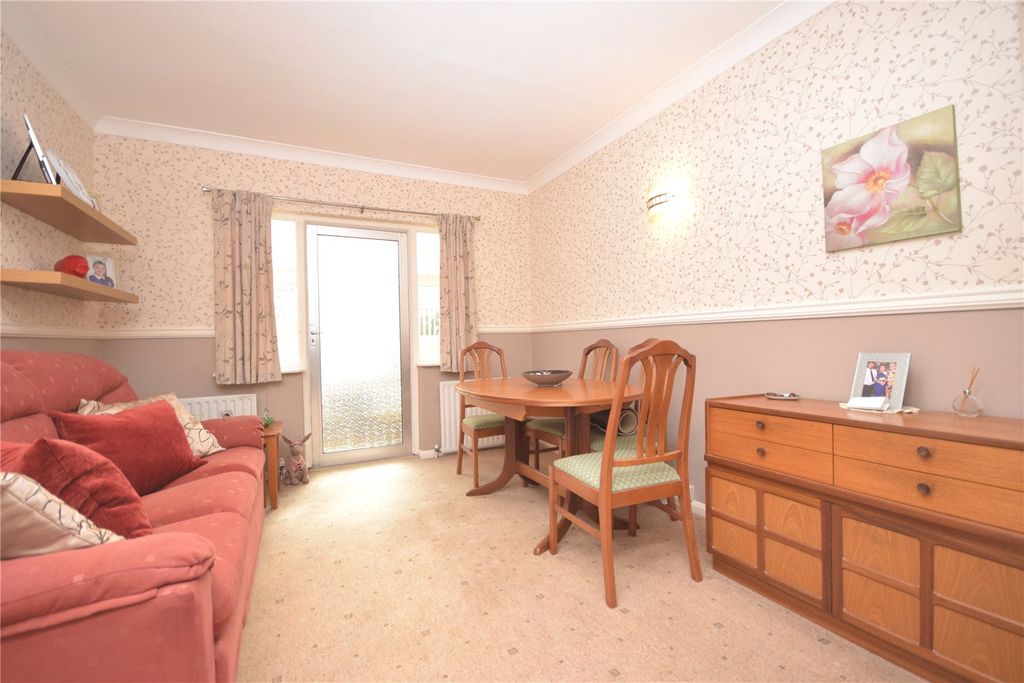 Property photo 3 of 14 Picture No. 01