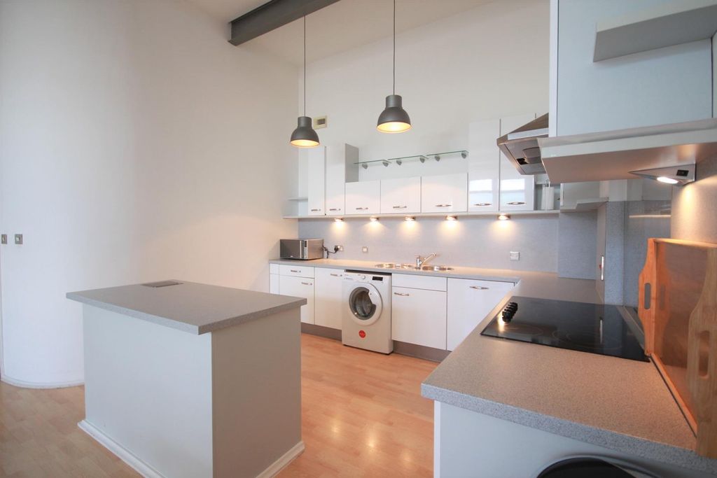 Property photo 2 of 9 Property Photo