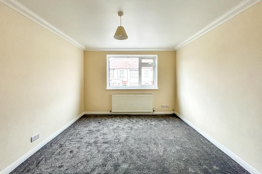 Property photo 2 of 11 Lounge/Diner