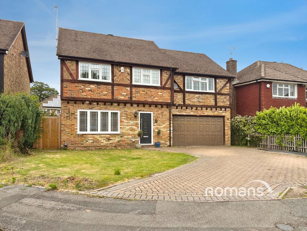 Property photo 1 of 16 Pbox-Img.Jpg