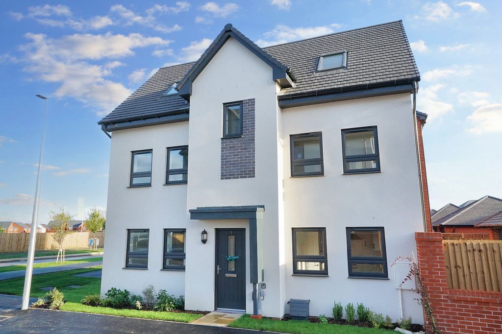 Property photo 2 of 20 Picture No. 18