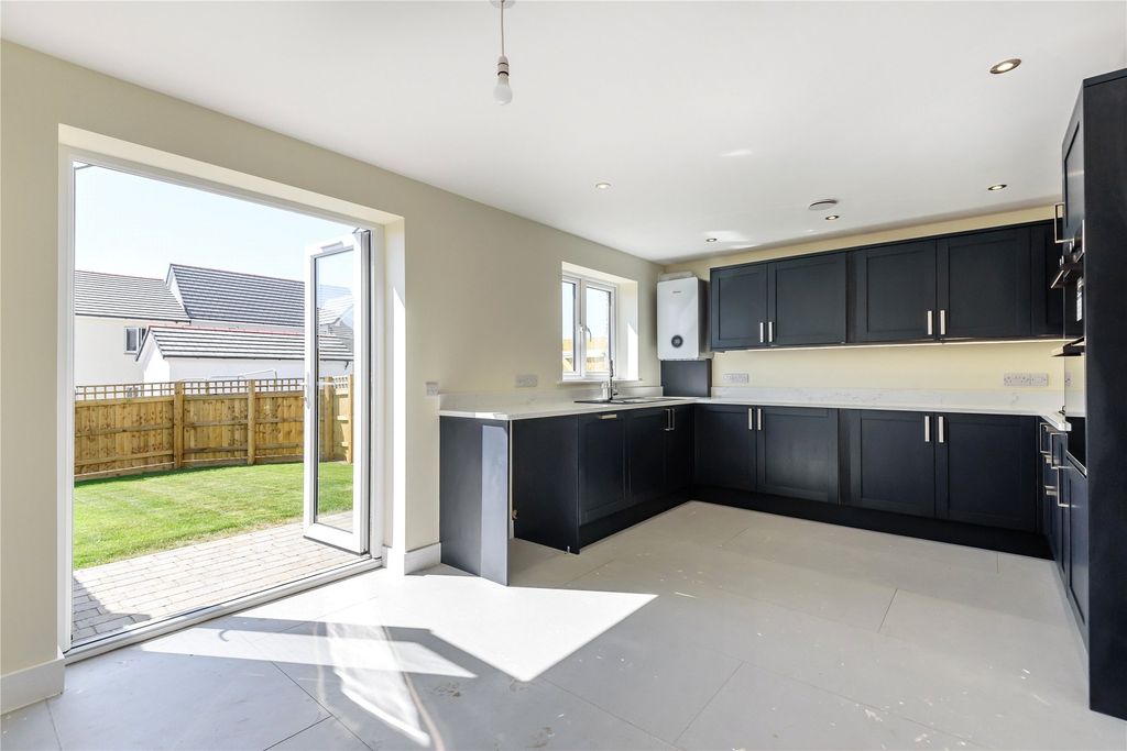 Property photo 2 of 11 Cag Kitchen Example