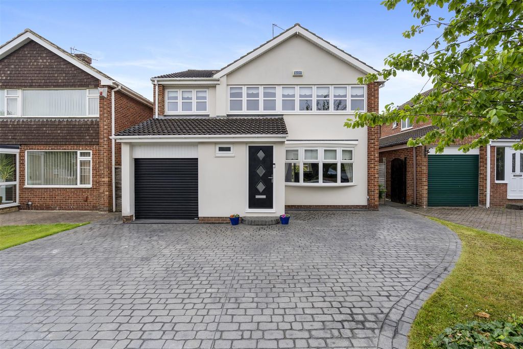 Property photo 1 of 30