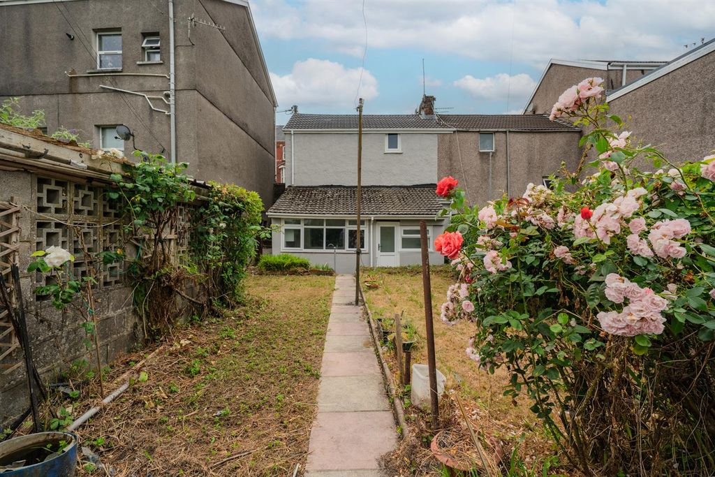 Property photo 1 of 26 6B-23.Jpg