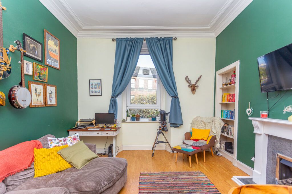 Property photo 2 of 14