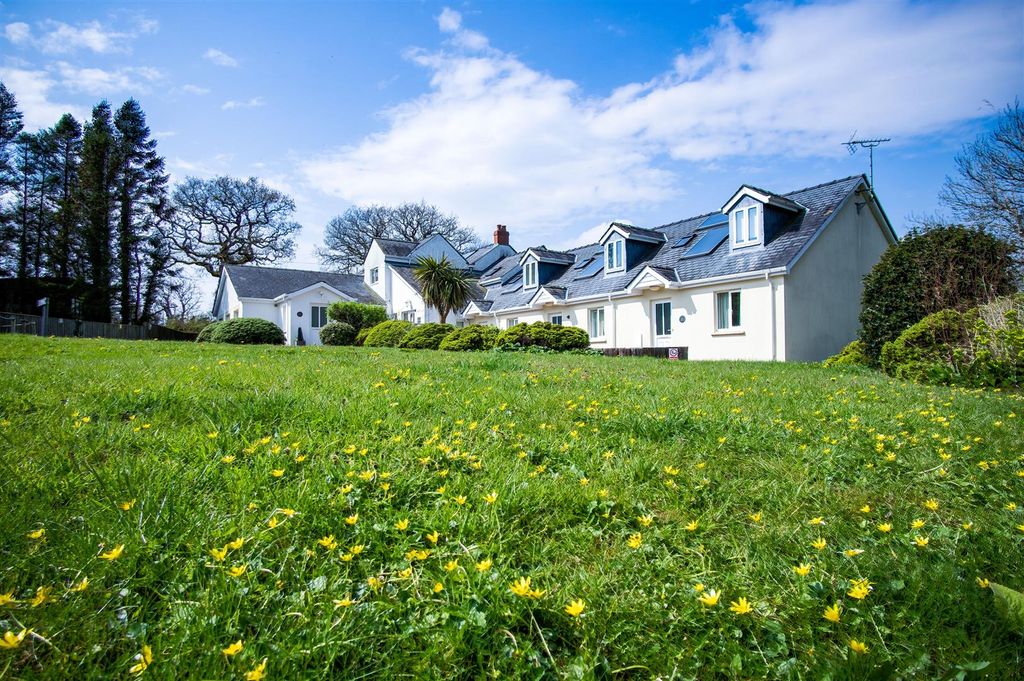 Property photo 1 of 20 Dsc05321-Hdr.Jpg