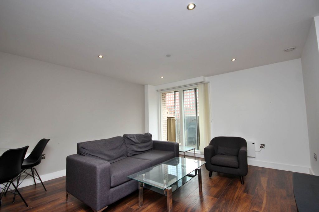 Property photo 1 of 5