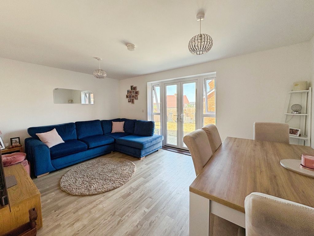 Property photo 3 of 14 Pbox-Img.Jpg