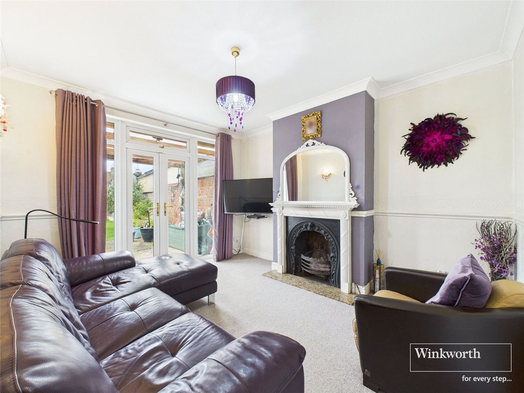 Property photo 2 of 10 Reception Room