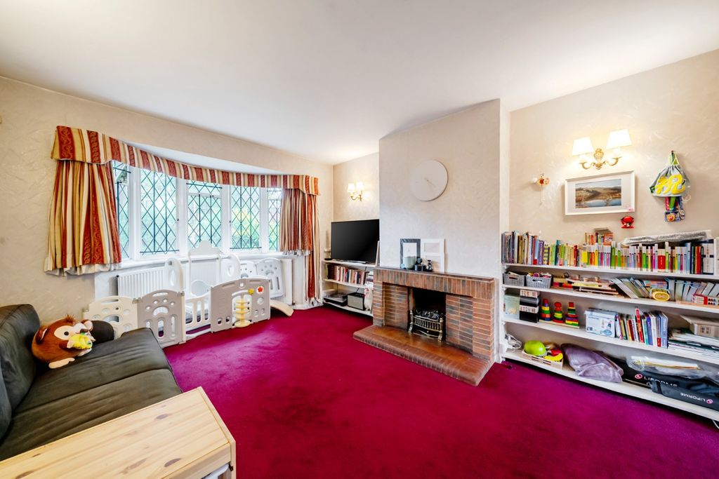 Property photo 2 of 17 Picture No. 10