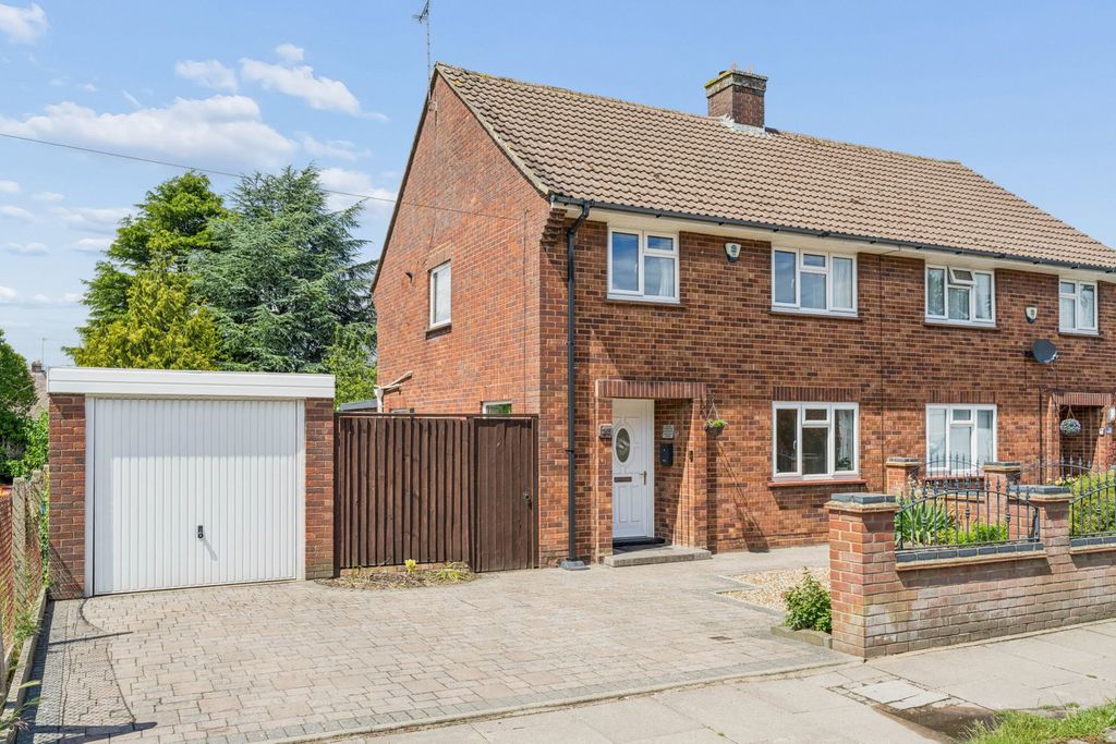 Property photo 1 of 21