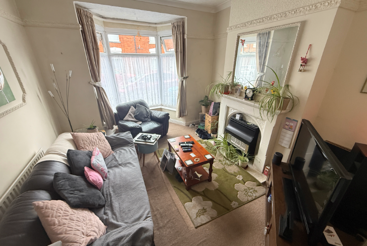 Property photo 2 of 10