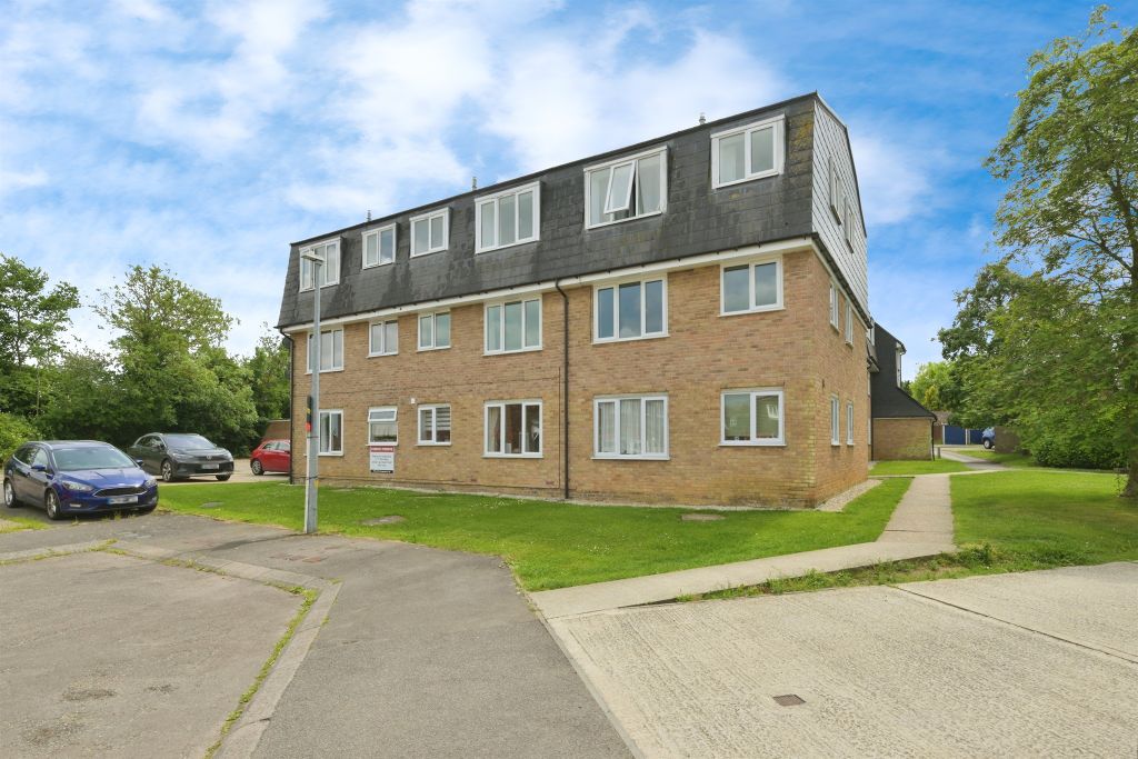 Property photo 1 of 12