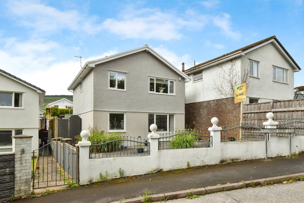 Property photo 1 of 22