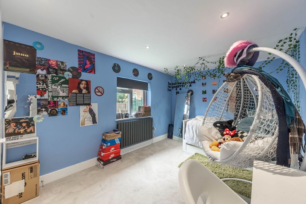 Additional image 10 of 5 bed detached house for saleLittle Potters, Bushey WD23