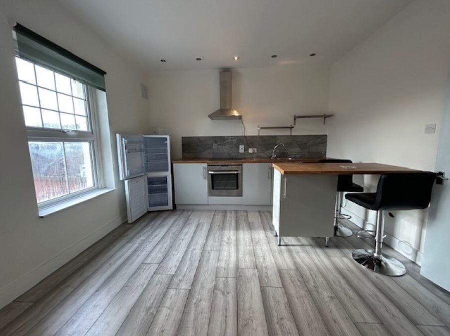 Property photo 1 of 7 1