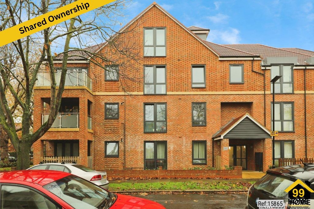 Property photo 1 of 20 Photo 0