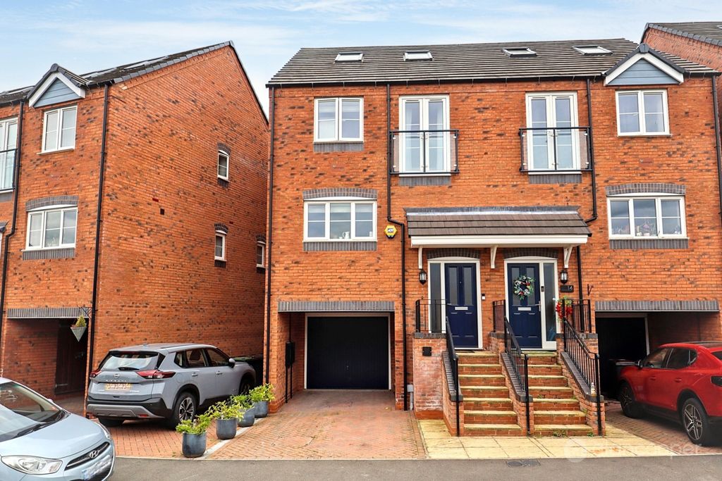 Property photo 1 of 26 4763321