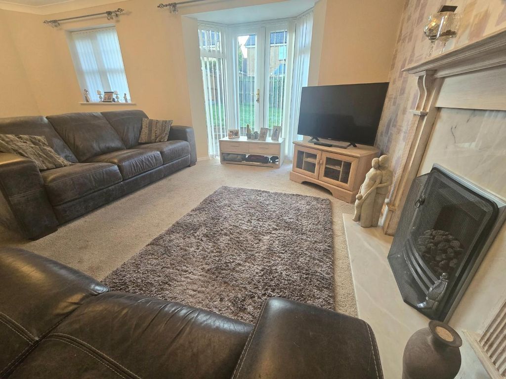 Property photo 2 of 16 20251206_170640.Jpg