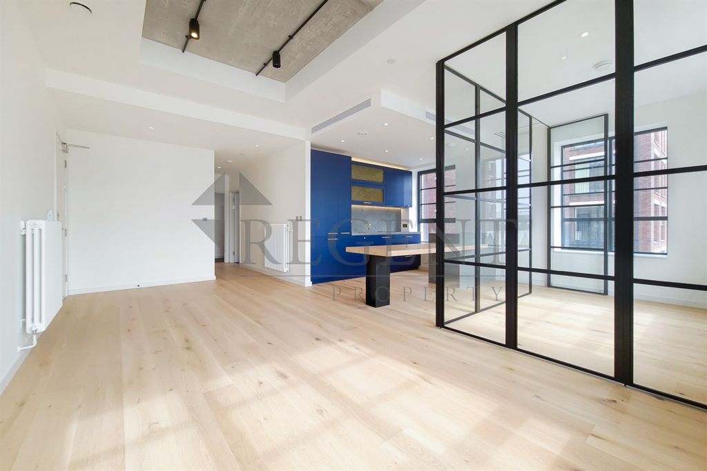 Property photo 2 of 5 Open Plan